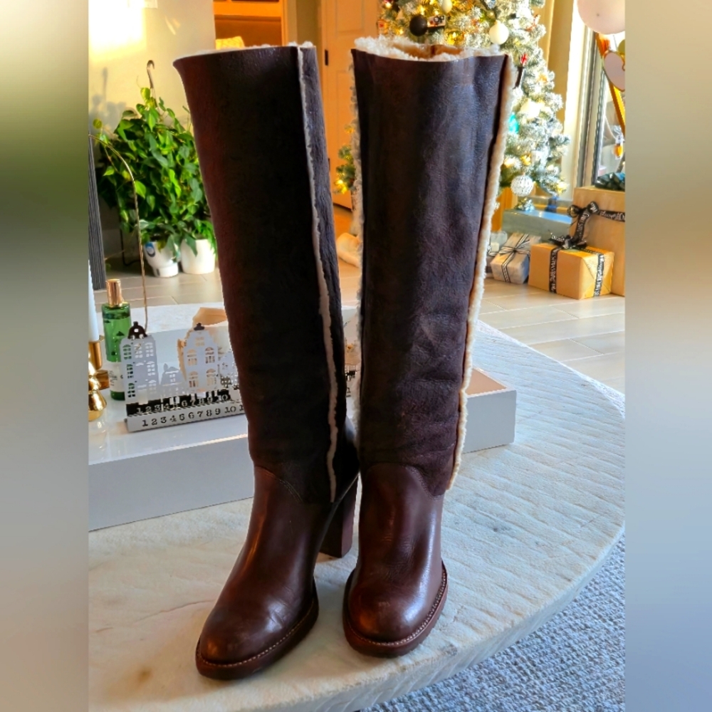 Michael Kors Boots sz 9